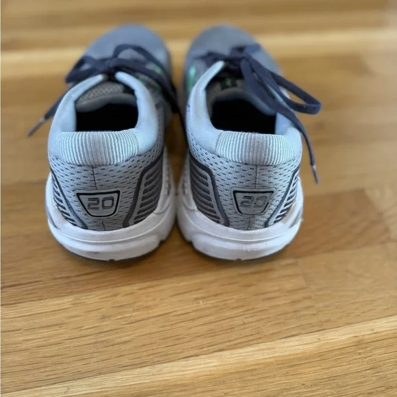 Brooks Ariel 20 Shoes Womens Size 9 medium (B) 1203151D076 Gray Sneakers Nice - Picture 9 of 11